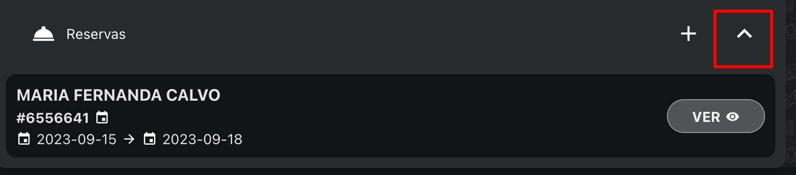Reserva asociada visible en el chat