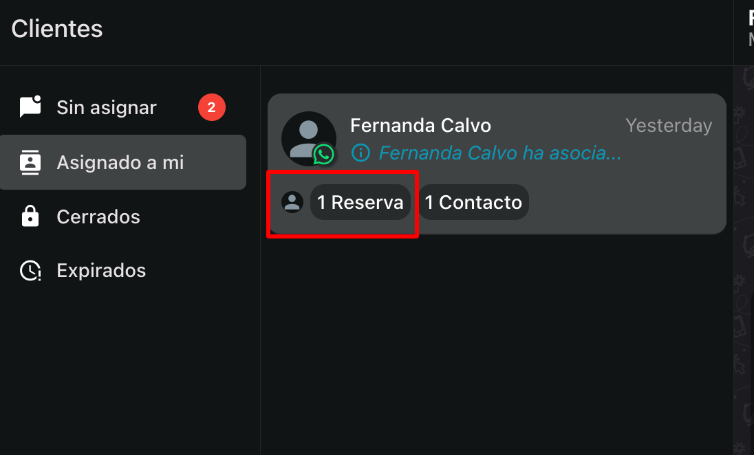 Indicador de reserva asociada en la lista de chats